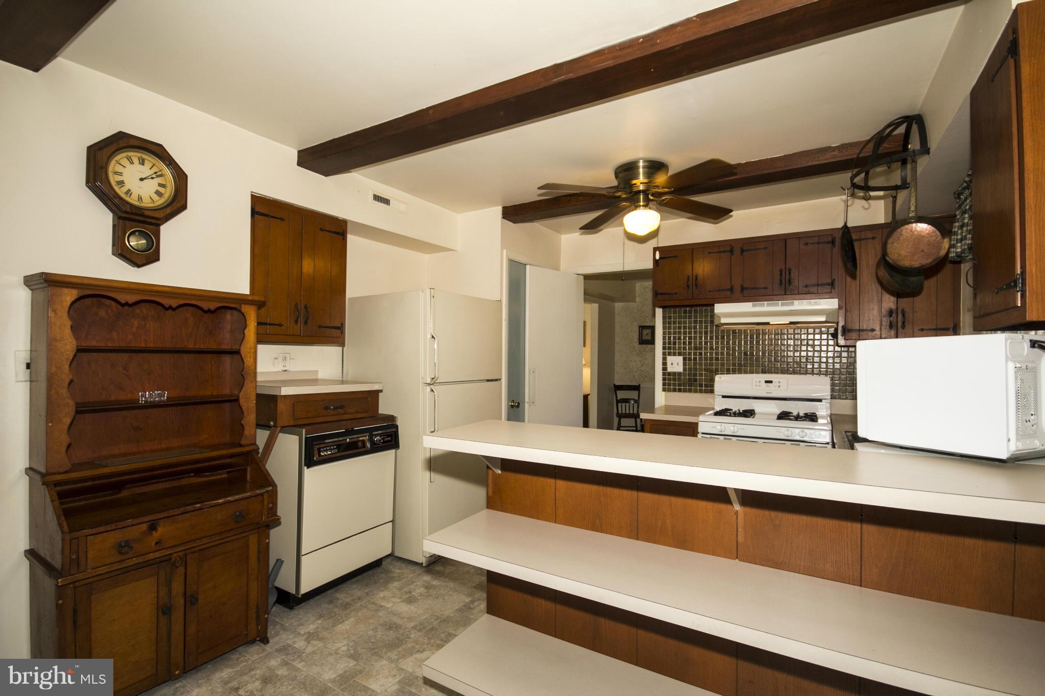 611 Joppa Farm Road Joppa, MD 21085 - Photo 8 of 29 Kitchen