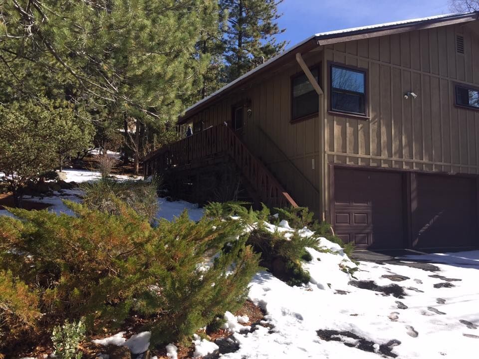 25405 Seneca Road Idyllwild, CA 92549 - Photo 37 of 61 a view of backyard of the house