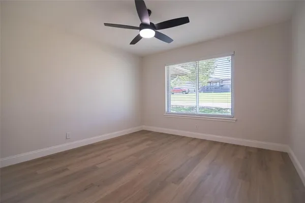 $249,000 | 601 Rosenstein Street, Bells, TX 75414