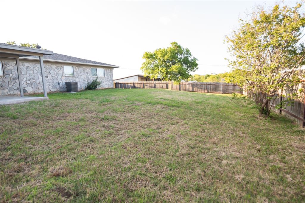 601 Rosenstein Street Bells, TX 75414 - Photo 23 of 25