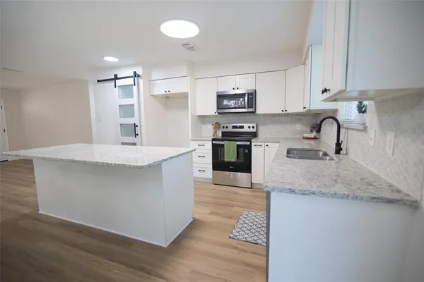 $249,000 | 601 Rosenstein Street, Bells, TX 75414