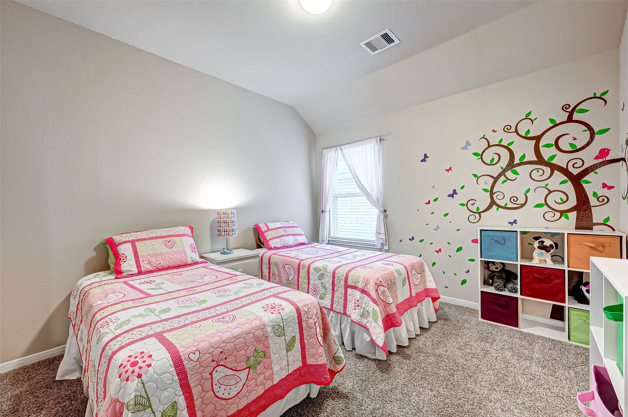 5614 Glenfield Spring Lane Spring, TX 77389 - Photo 23 of 36 Bedroom #4
Pictures with furniture are only for staging representation.