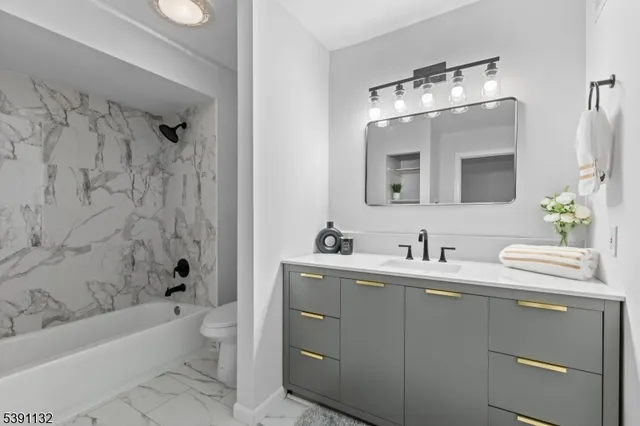 $399,500 | 25 Chelsea Way, Bridgewater, NJ 08807