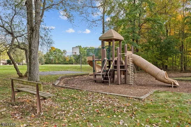 $399,500 | 25 Chelsea Way, Bridgewater, NJ 08807