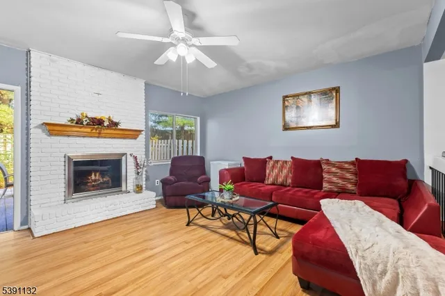 $399,500 | 25 Chelsea Way, Bridgewater, NJ 08807