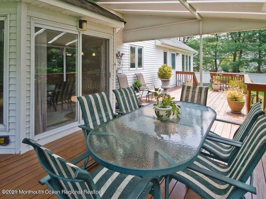 2 Chagall Road Marlboro, NJ 07746 - Photo 16 of 19 DECK