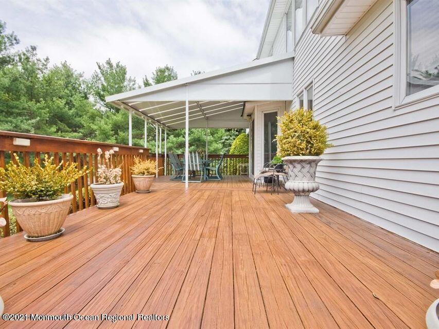 2 Chagall Road Marlboro, NJ 07746 - Photo 17 of 19 DECK