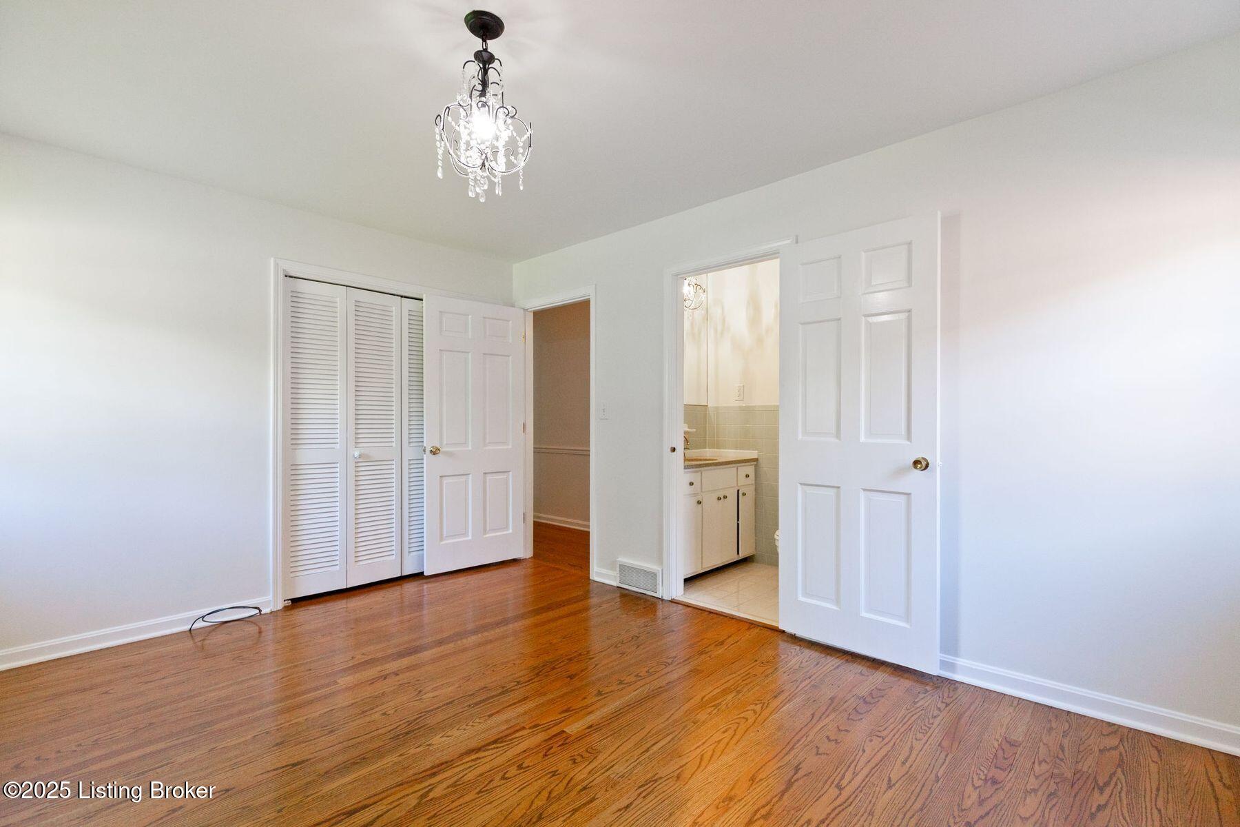 3215 Dundee Road Louisville, KY 40205 - Photo 31 of 47 photo_online_031