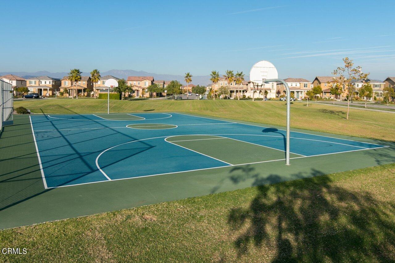 719 Forest Park Boulevard Oxnard, CA 93036 - Photo 27 of 39 a view of a basket ball ground