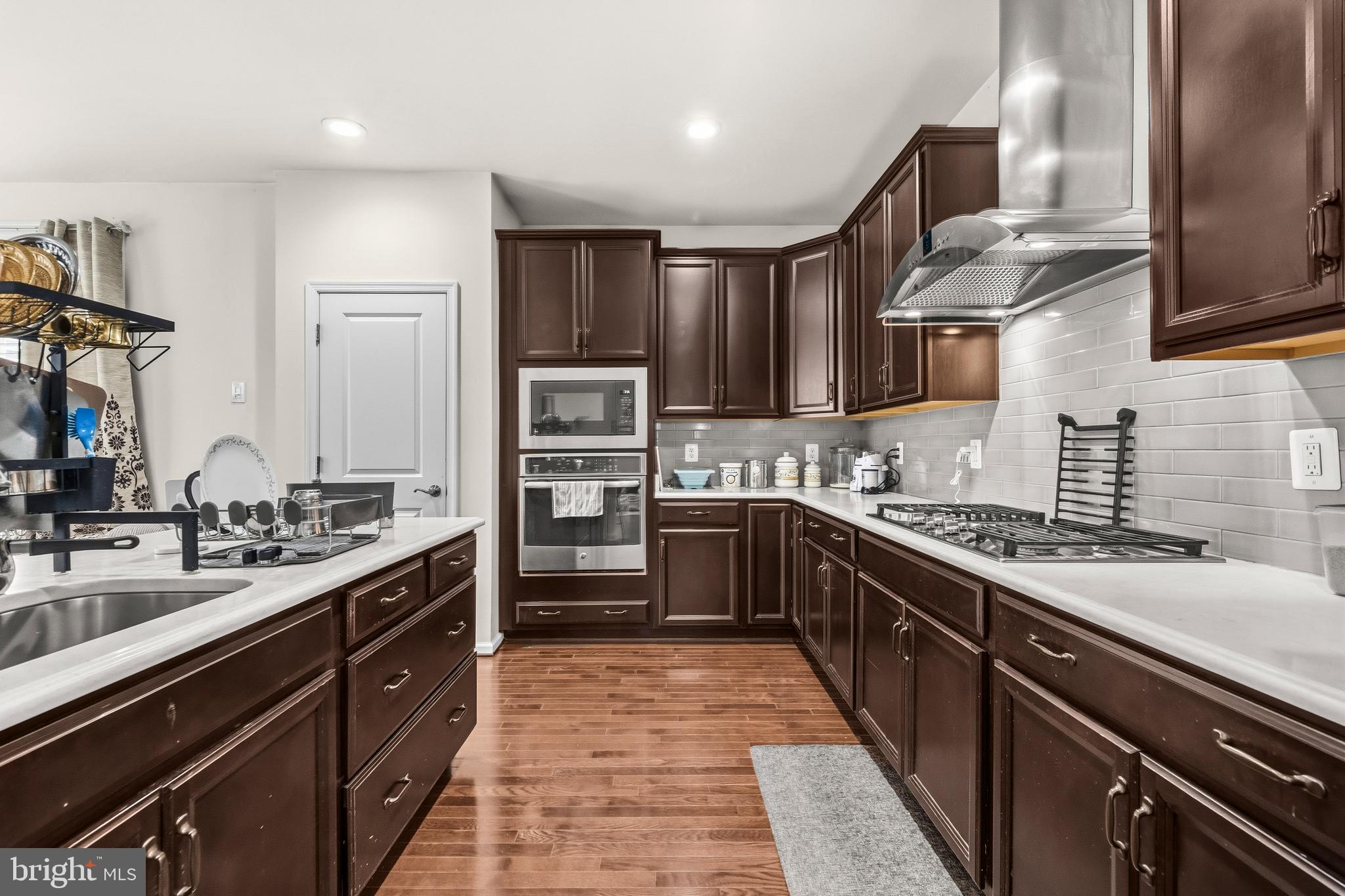 42029 Spruce Point Court Brambleton, VA 20148 - Photo 15 of 42