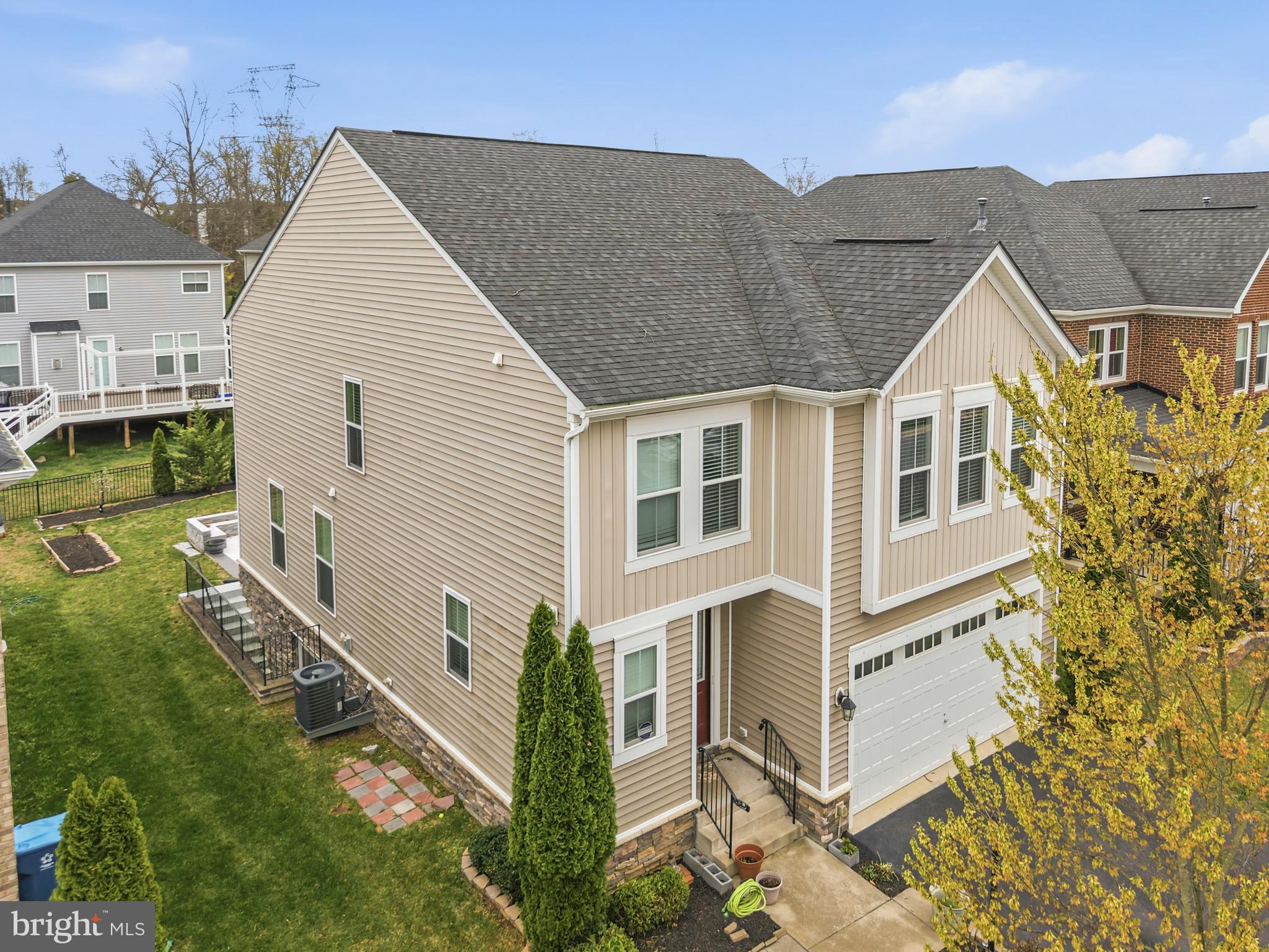 42029 Spruce Point Court Brambleton, VA 20148 - Photo 5 of 42
