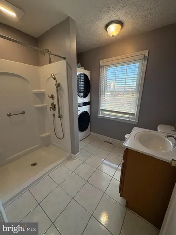 $2,750 | 309 Fredericktowne Drive, Stephens City, VA 22655