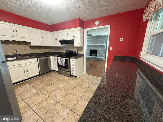 $2,750 | 309 Fredericktowne Drive, Stephens City, VA 22655