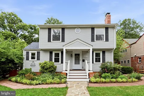 $1,095,000 | 625 South Quincy Street, Arlington, VA 22204