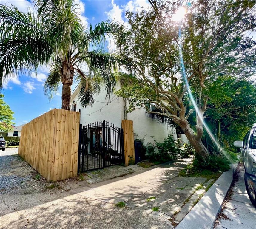 5537 Canal Boulevard New Orleans, LA 70124 - Photo 7 of 36