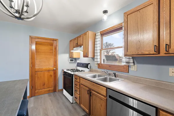 $260,000 | 6168 Brie Avenue, Portage, IN 46368
