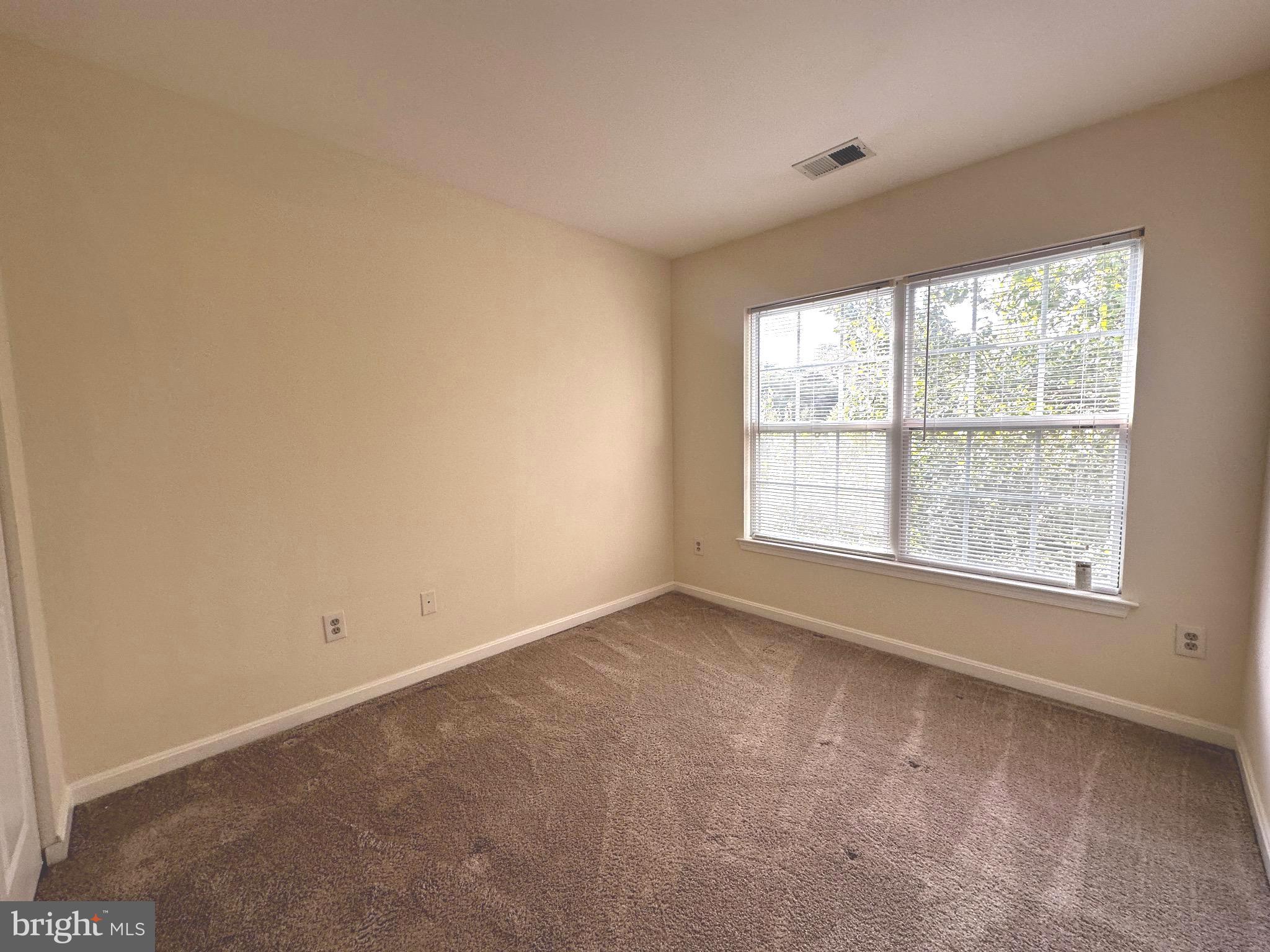 45541 Clear Spring Terrace Sterling, VA 20165 - Photo 5 of 15