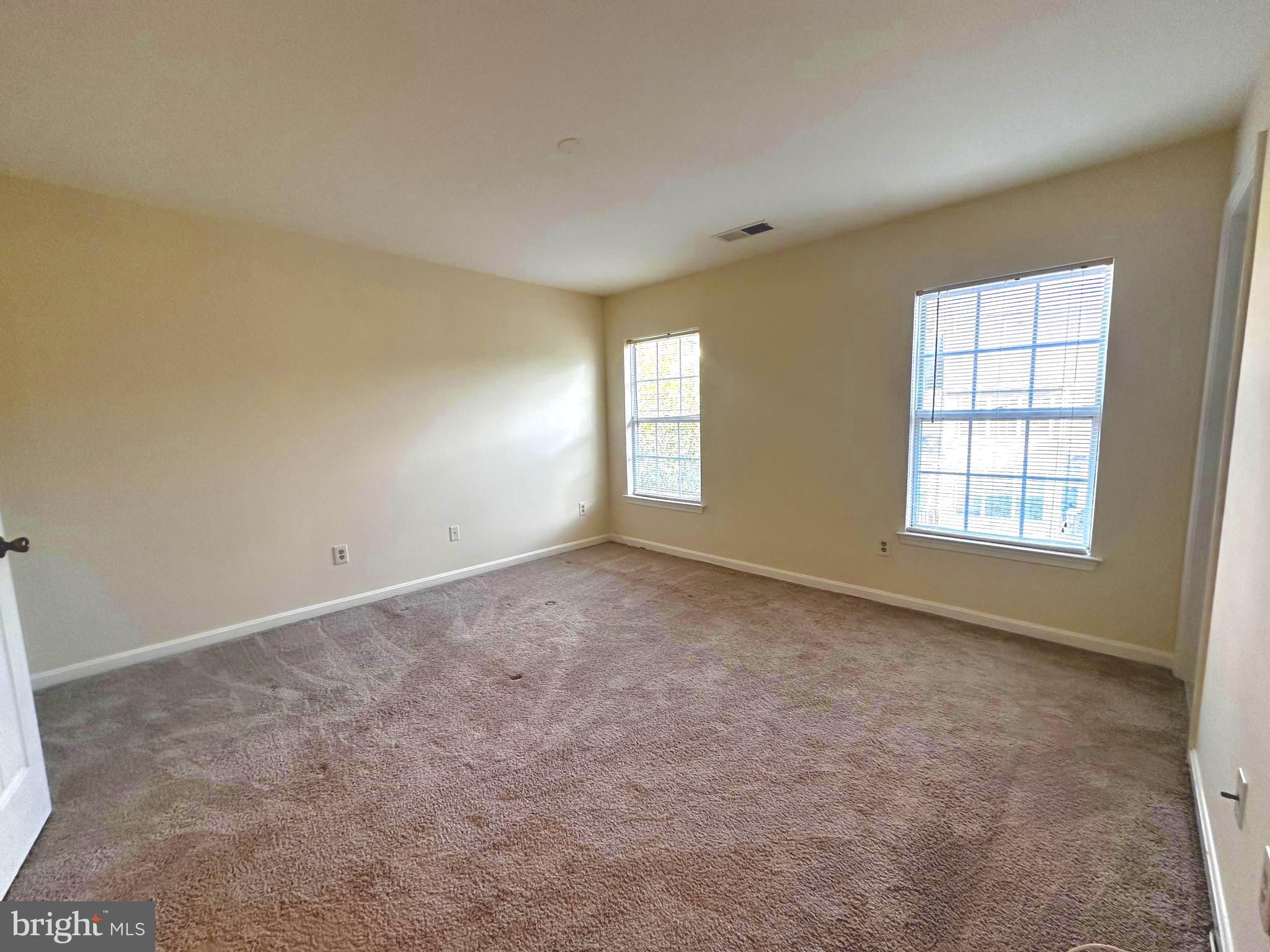 45541 Clear Spring Terrace Sterling, VA 20165 - Photo 7 of 15