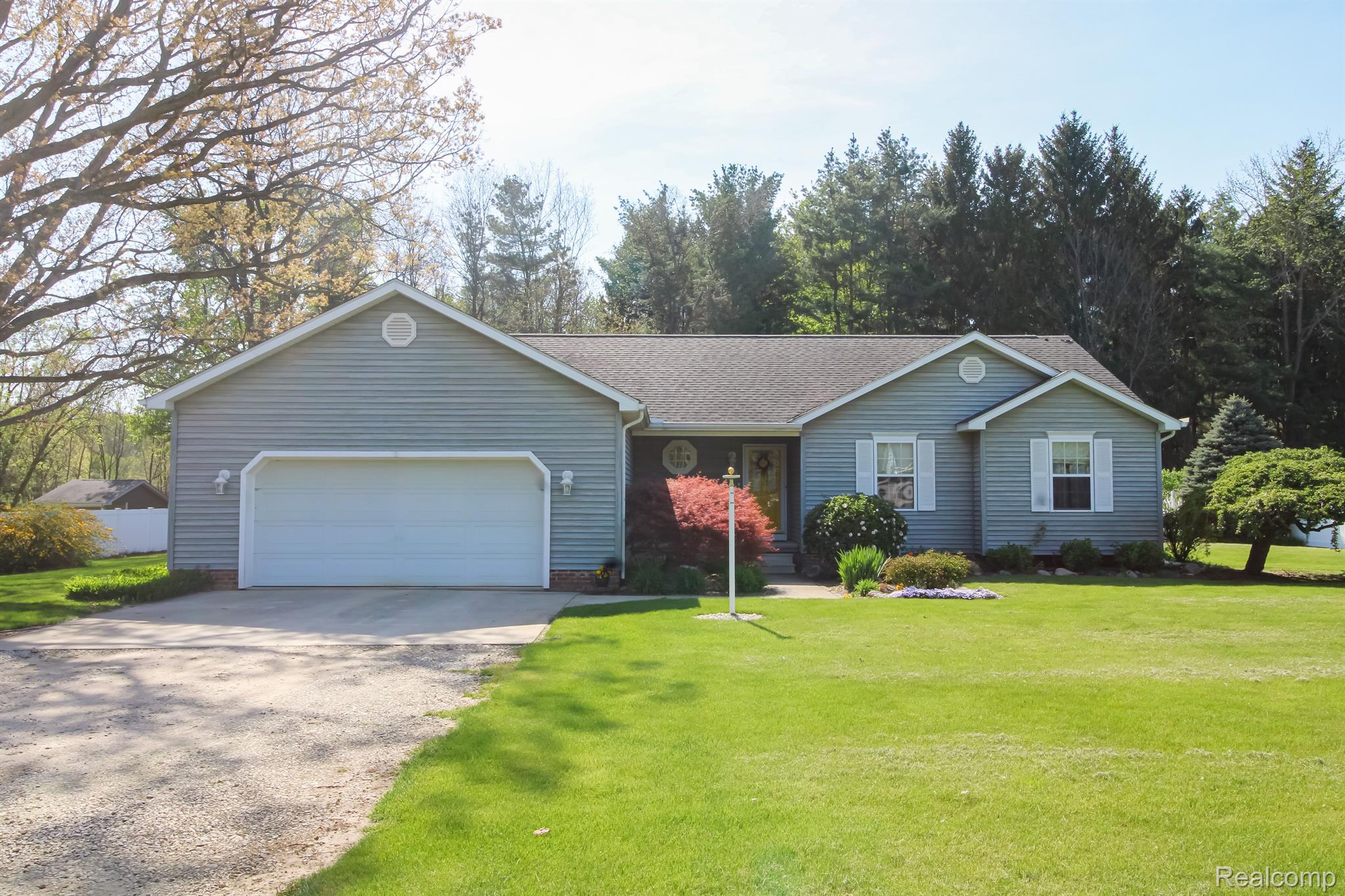1871 Smith Road Lapeer, MI 48446 - Photo 1 of 40 Gallery Image 1