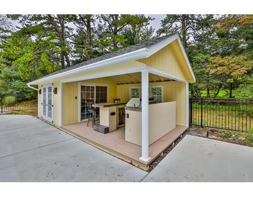 51 Lancaster Road Bolton, MA 01740 - Photo 10 of 39