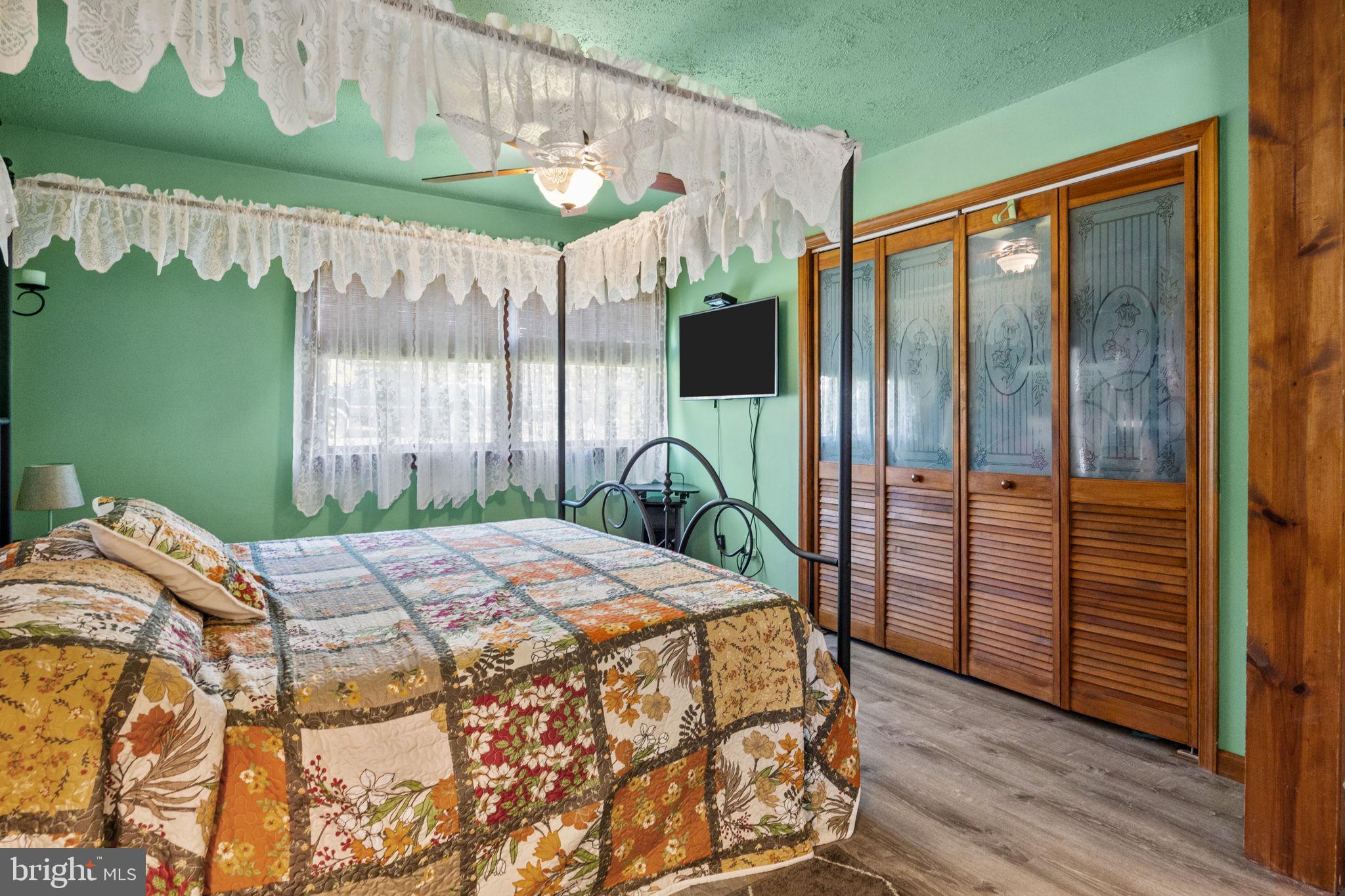 418 Temple Road Southampton, PA 18966 - Photo 12 of 18 Gallery Image 12