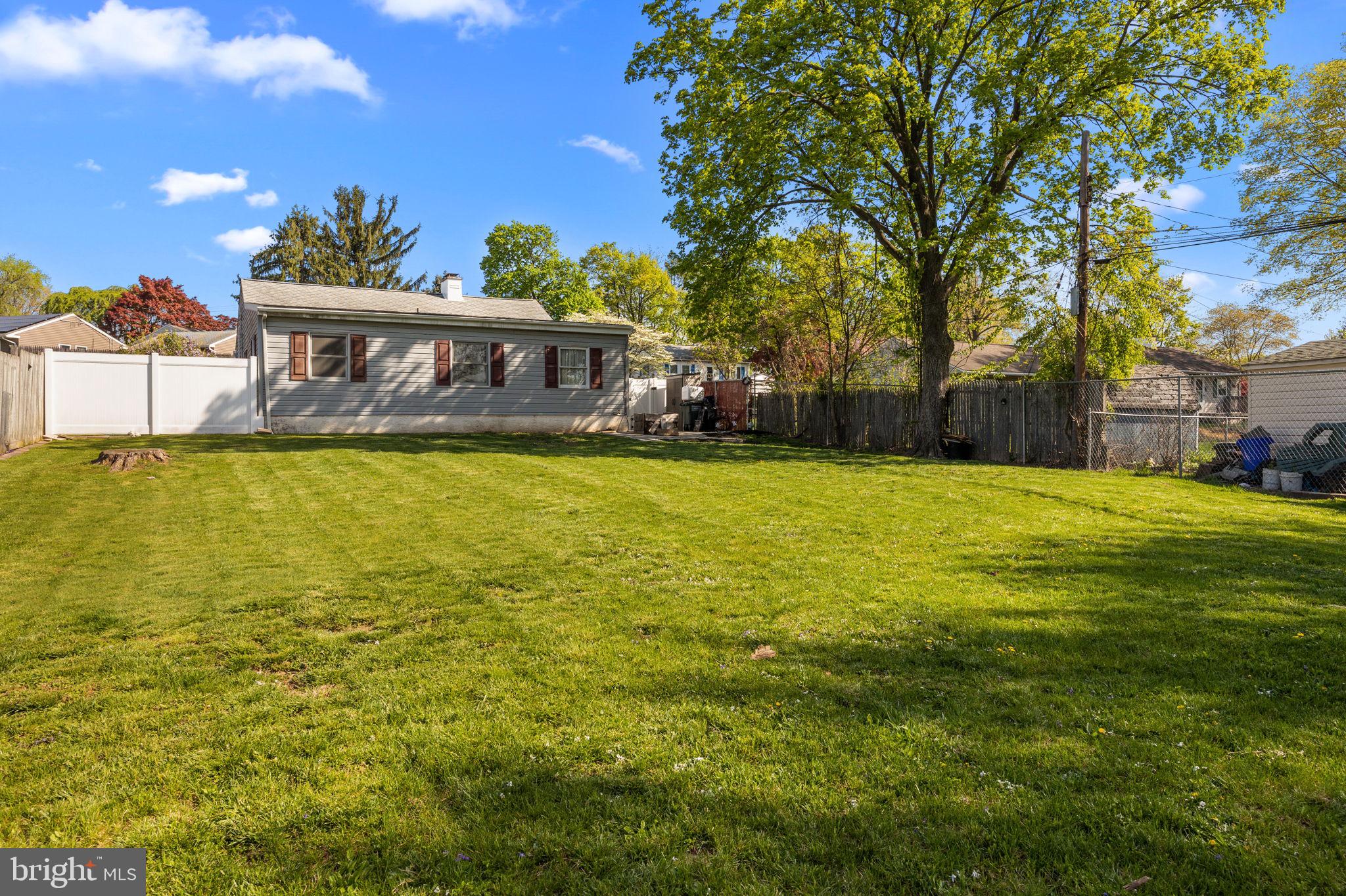 418 Temple Road Southampton, PA 18966 - Photo 16 of 18 Gallery Image 16