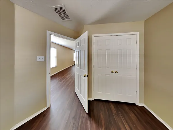 $1,940 | 6815 Baron Gate Court, Spring, TX 77379