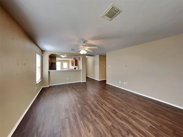 $1,910 | 6815 Baron Gate Court, Spring, TX 77379