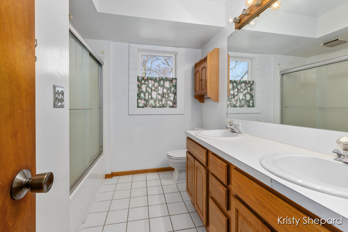 4136 Ranchero Drive Dorr, MI 49323 - Photo 11 of 39 11