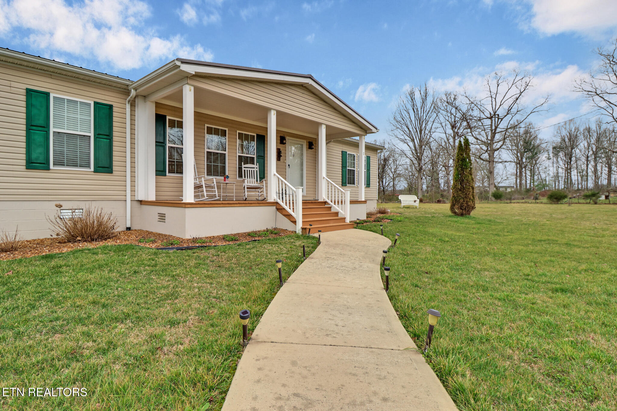 154 Ike Burgess Road Crossville, TN 38572 - Photo 5 of 37 if1a3678-if1a3682