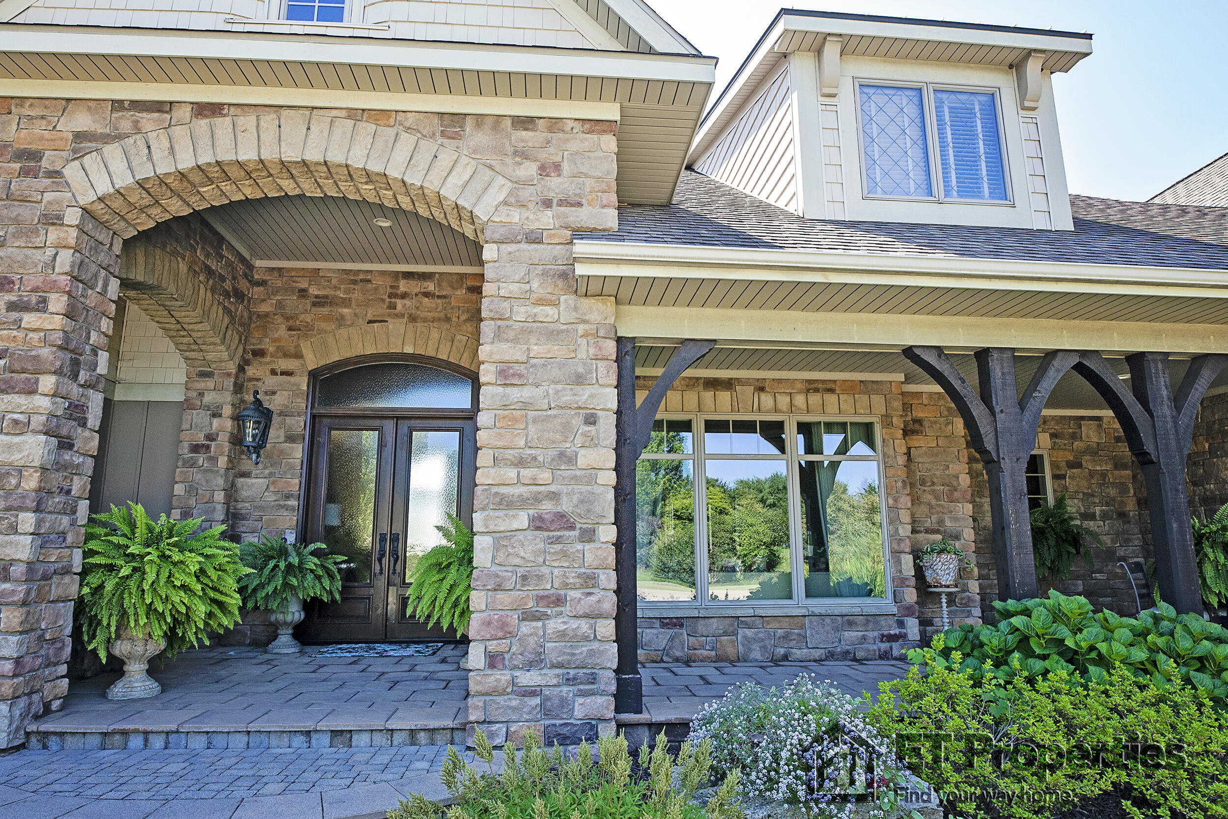 13050 6 Mile Road Northeast Belding, MI 48809 - Photo 2 of 58 IMG_0319