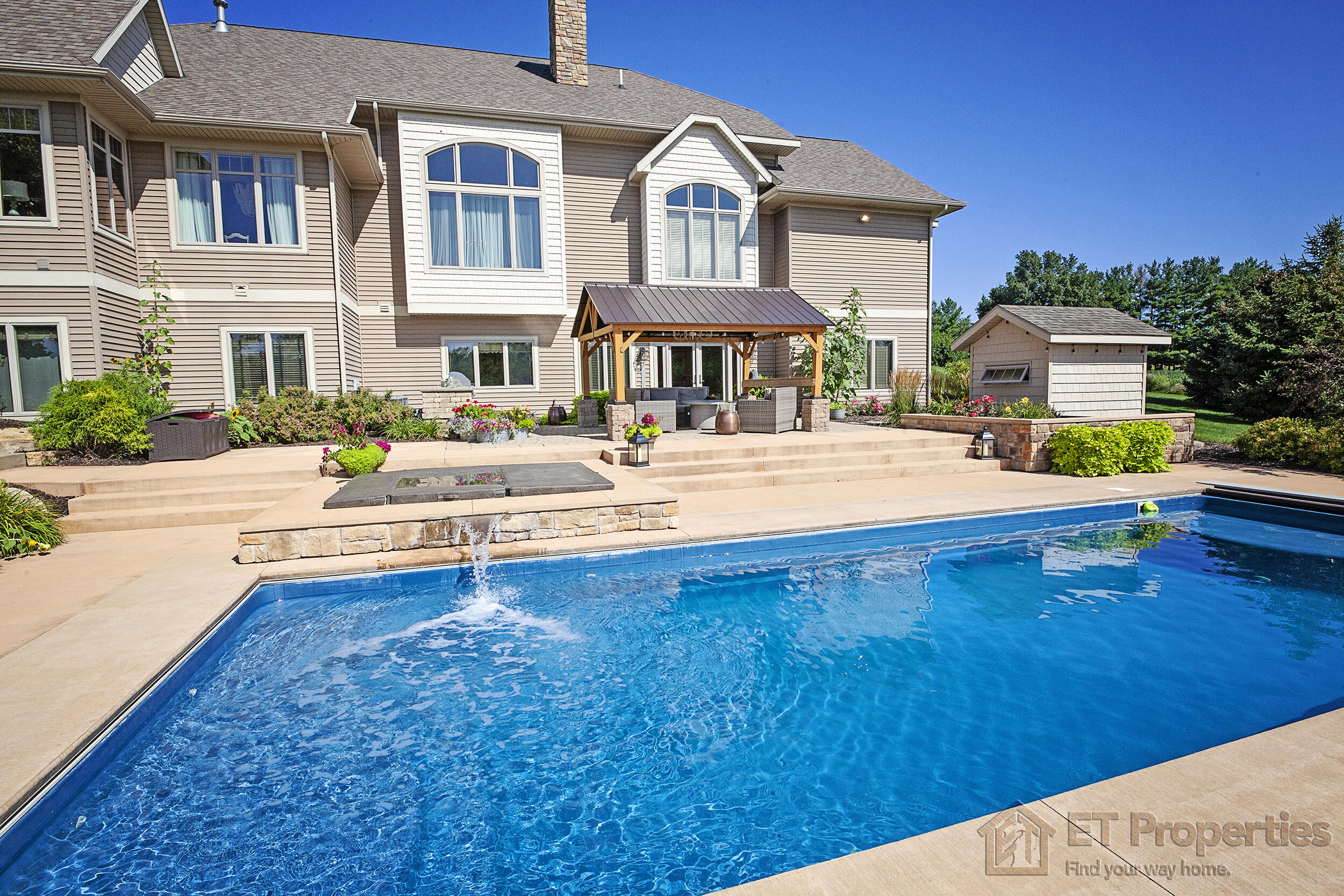 13050 6 Mile Road Northeast Belding, MI 48809 - Photo 42 of 58 IMG_0224