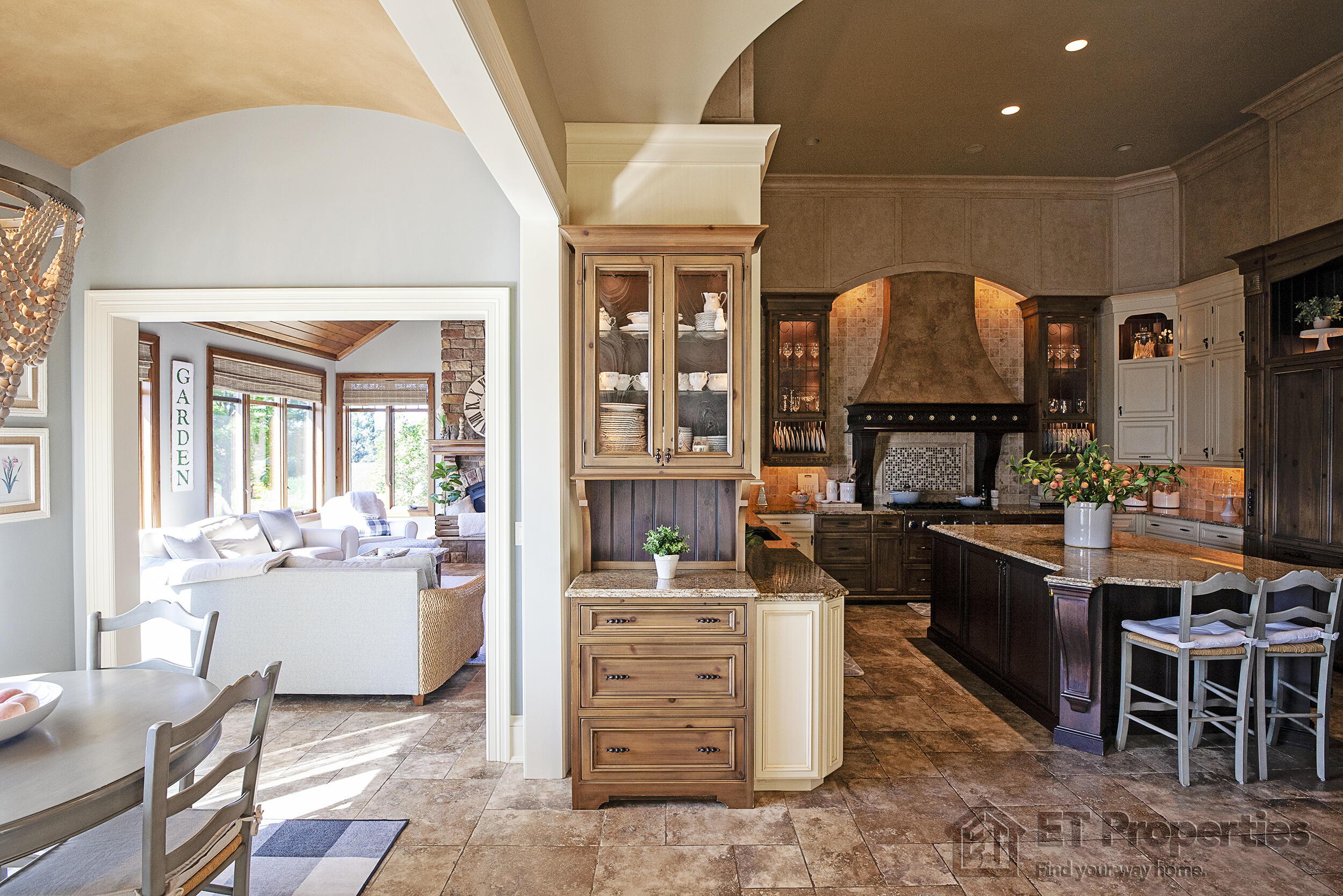 13050 6 Mile Road Northeast Belding, MI 48809 - Photo 7 of 58 IMG_0076