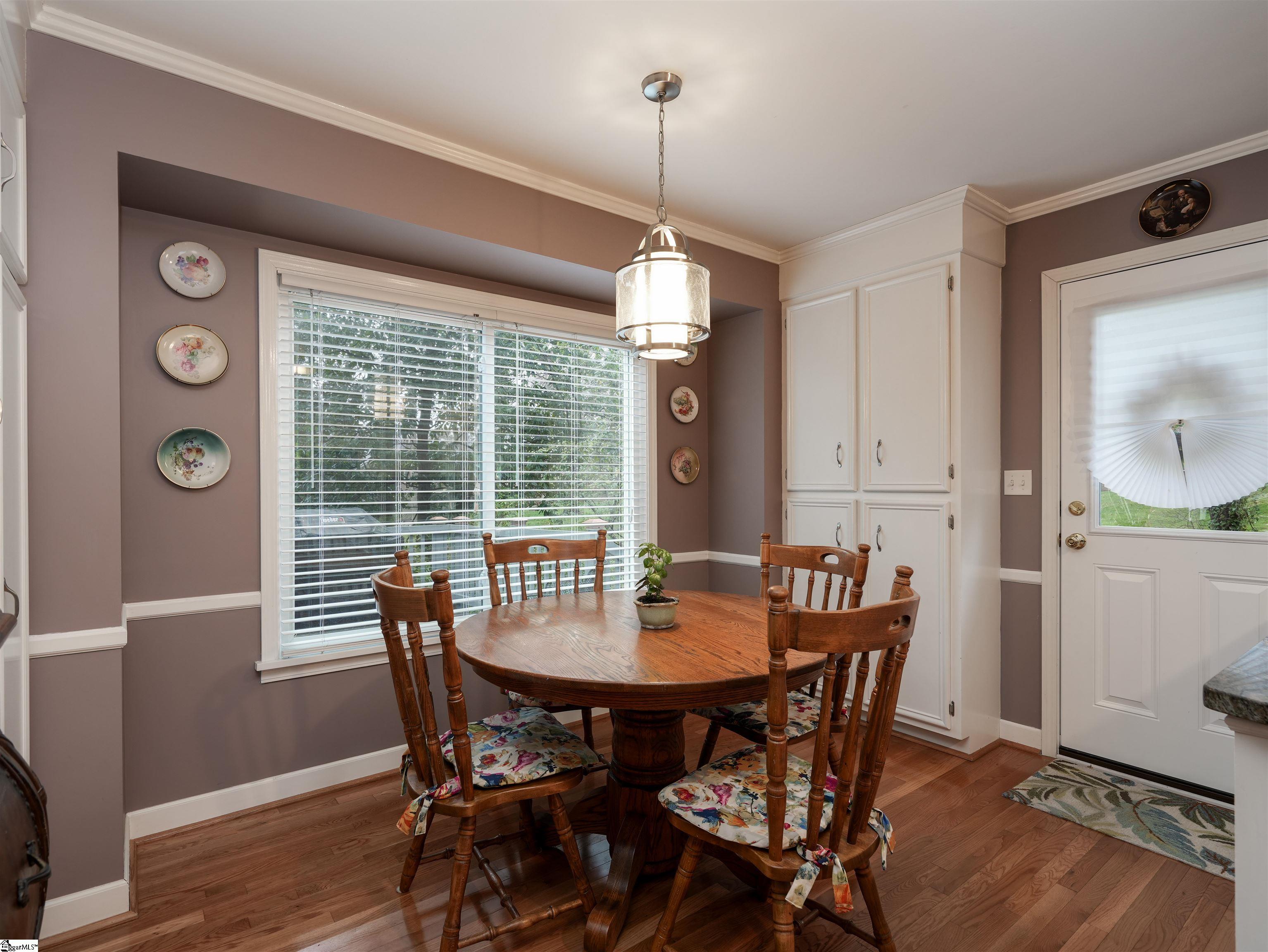 209 Middle Brook Road Greer, SC 29650 - Photo 8 of 38 Gallery Image 8