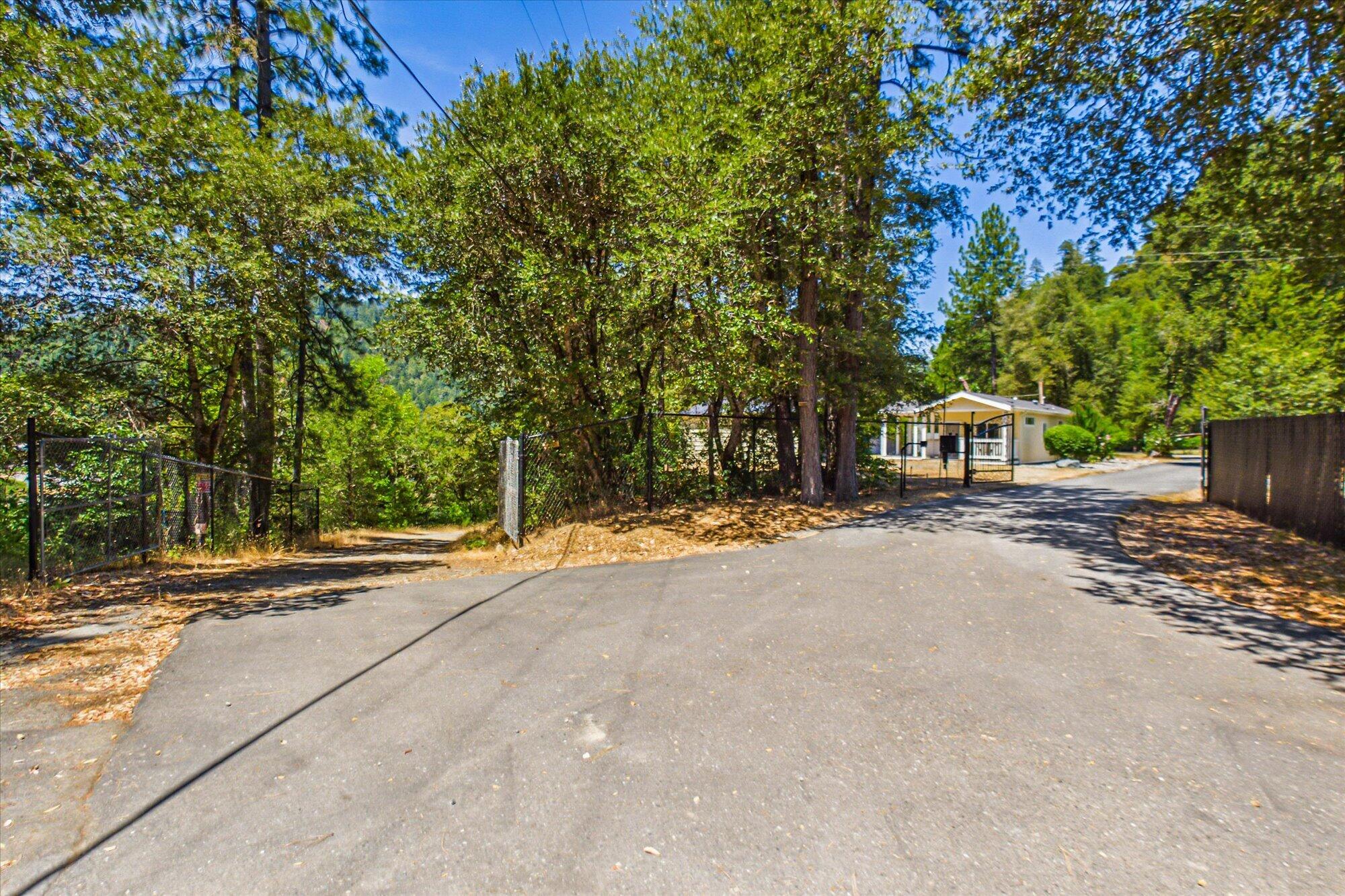 320 Patterson Road Willow Creek, CA 95573 - Photo 48 of 57