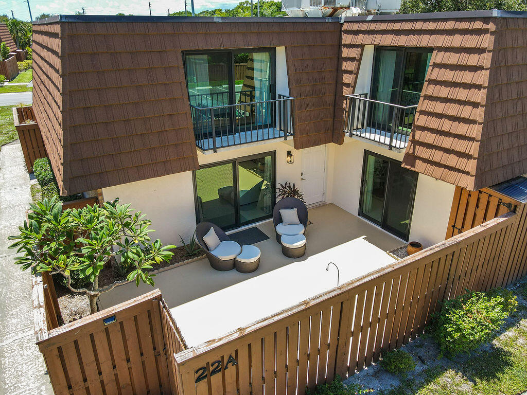 3900 County Line Road, Unit 22A Tequesta, FL 33469 - Photo 43 of 51 3900CountyLineRd#22AAerials(4)