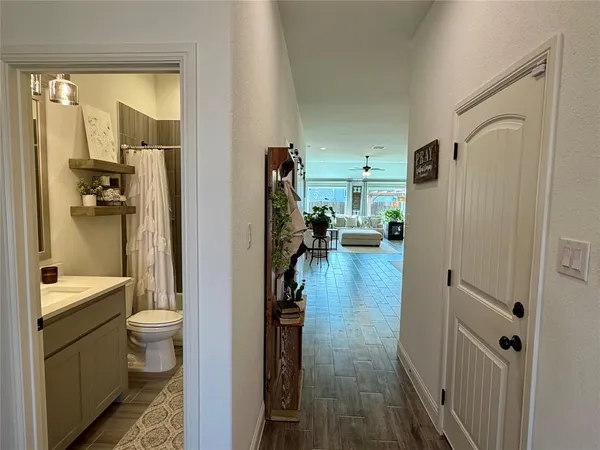 $2,500 | 916 Rogers Avenue, Godley, TX 76044