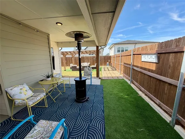 $2,500 | 916 Rogers Avenue, Godley, TX 76044