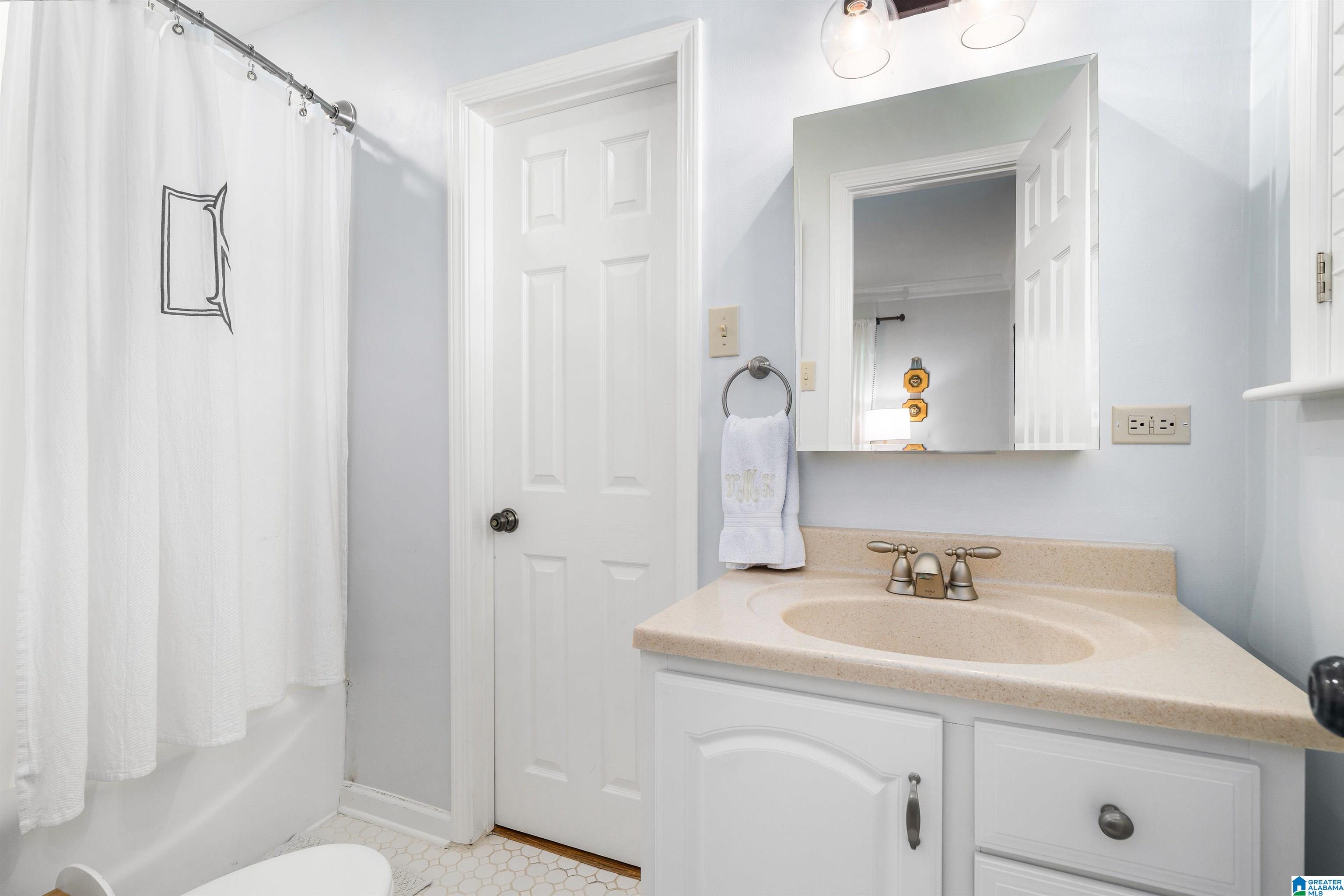 1905 Southwood Road Birmingham, AL 35216 - Photo 28 of 45