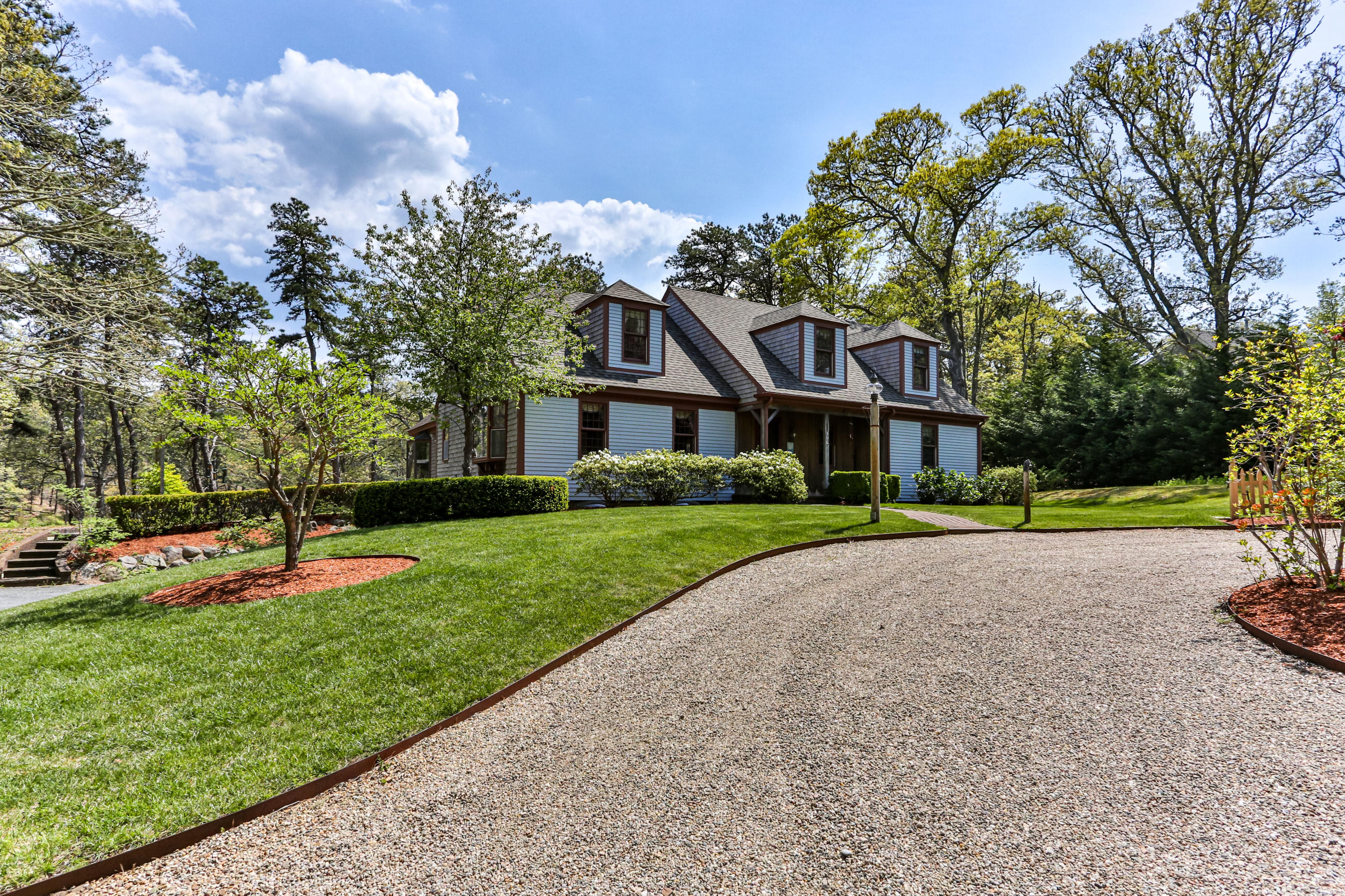 306 Old Comers Road Chatham, MA 02633 - Photo 4 of 54 306OldLR-4