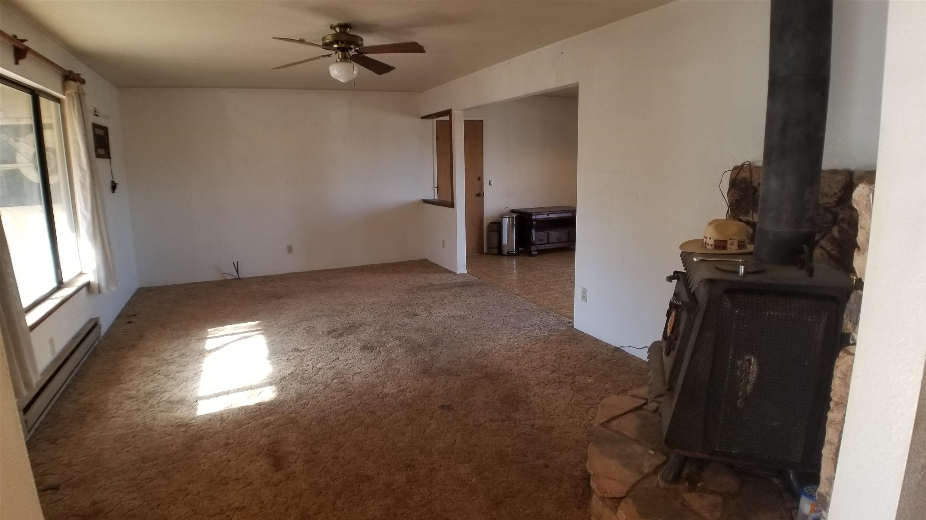 9304 Guys Gulch Road Yreka, CA 96097 - Photo 3 of 14 Gallery Image 3
