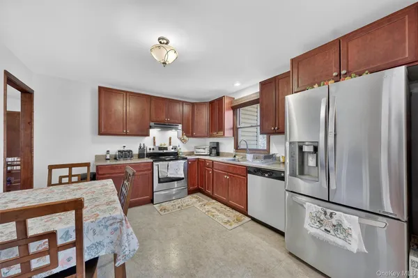 $527,930 | 32 Sachson Place, Wappingers Falls, NY 12590