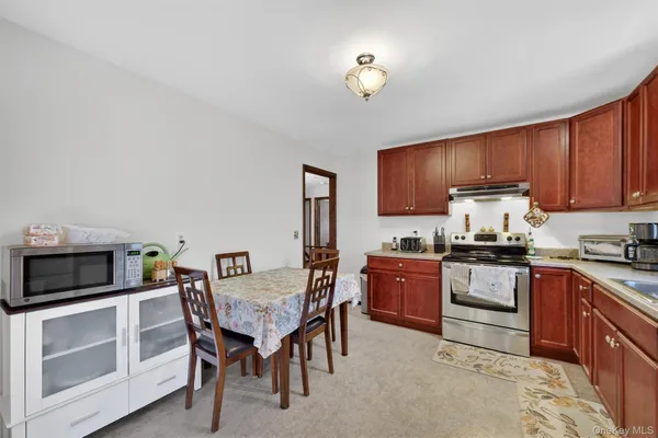 $527,930 | 32 Sachson Place, Wappingers Falls, NY 12590