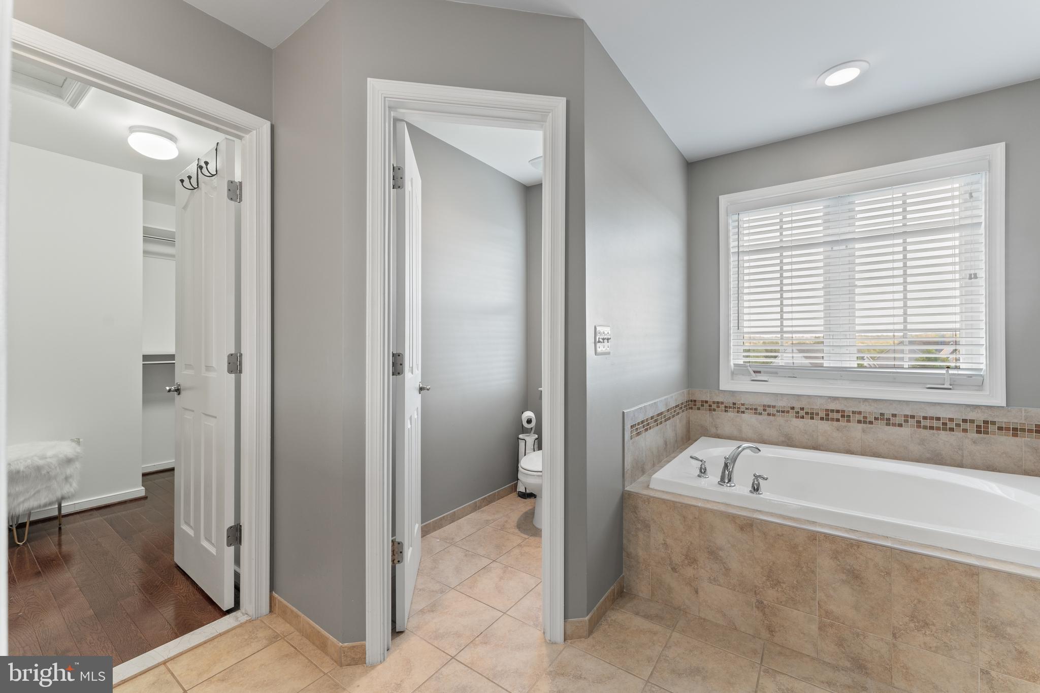 16 Barley Mill Court Stafford, VA 22554 - Photo 25 of 48 a bathroom with a bathtub and a shower