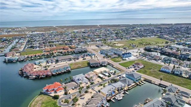 $3,200 | 15410 Grass Cay Court, Corpus Christi, TX 78418