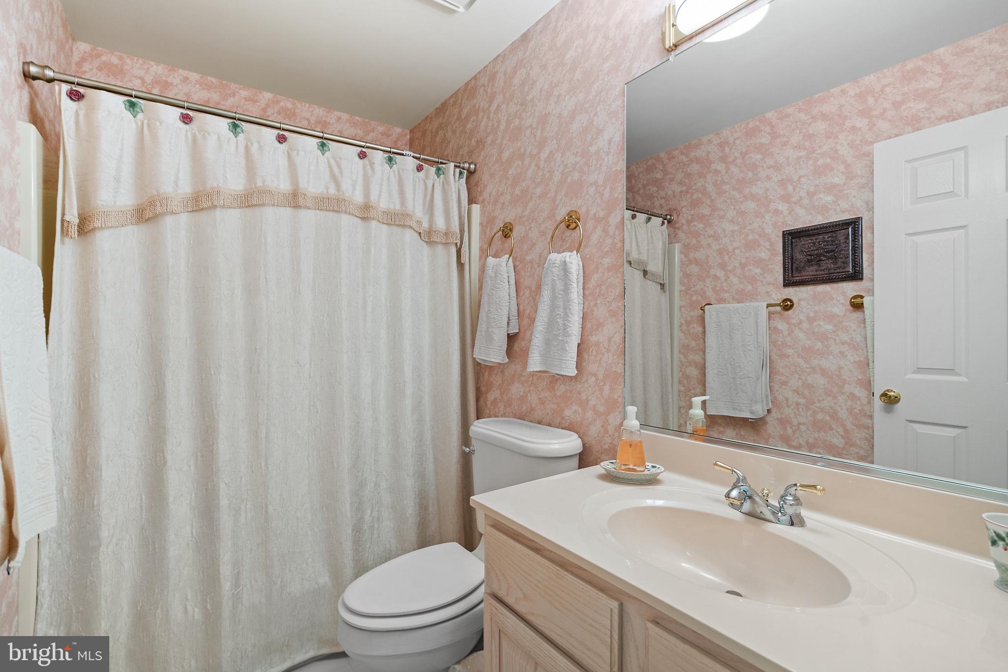 103 Eagle Court Locust Grove, VA 22508 - Photo 29 of 41 Bathroom #2