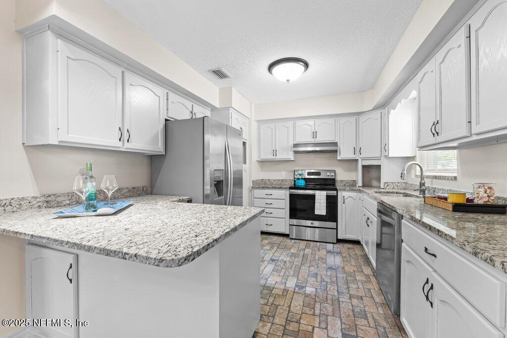 2173 Newberry Road Jacksonville, FL 32218 - Photo 3 of 40 P1141892.JPG-SMALL
