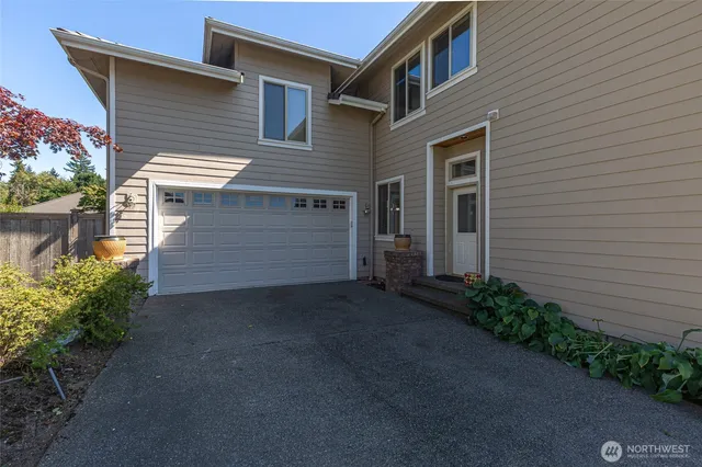 $1,190,000 | 5207 77th Ave Court West, University Place, WA 98467