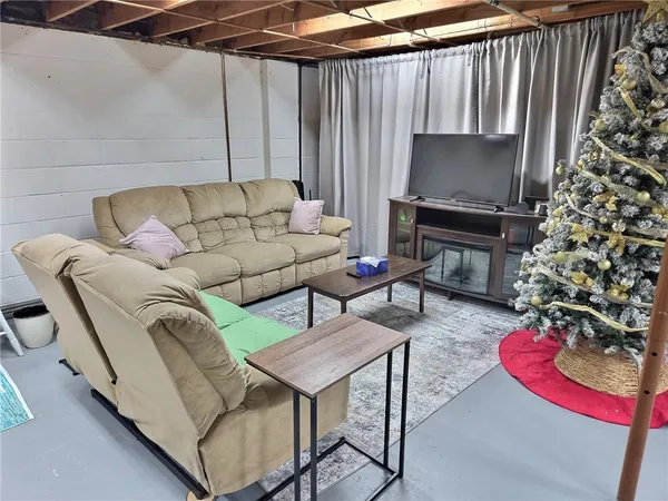 $369,900 | 285 Wheat Street, Aurelius, NY 13034