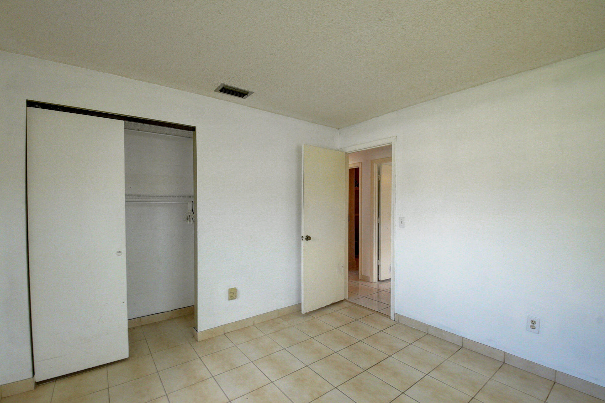 10730 Eureka Street Boca Raton, FL 33428 - Photo 24 of 32 24_ebf_6184_5_6_7_8